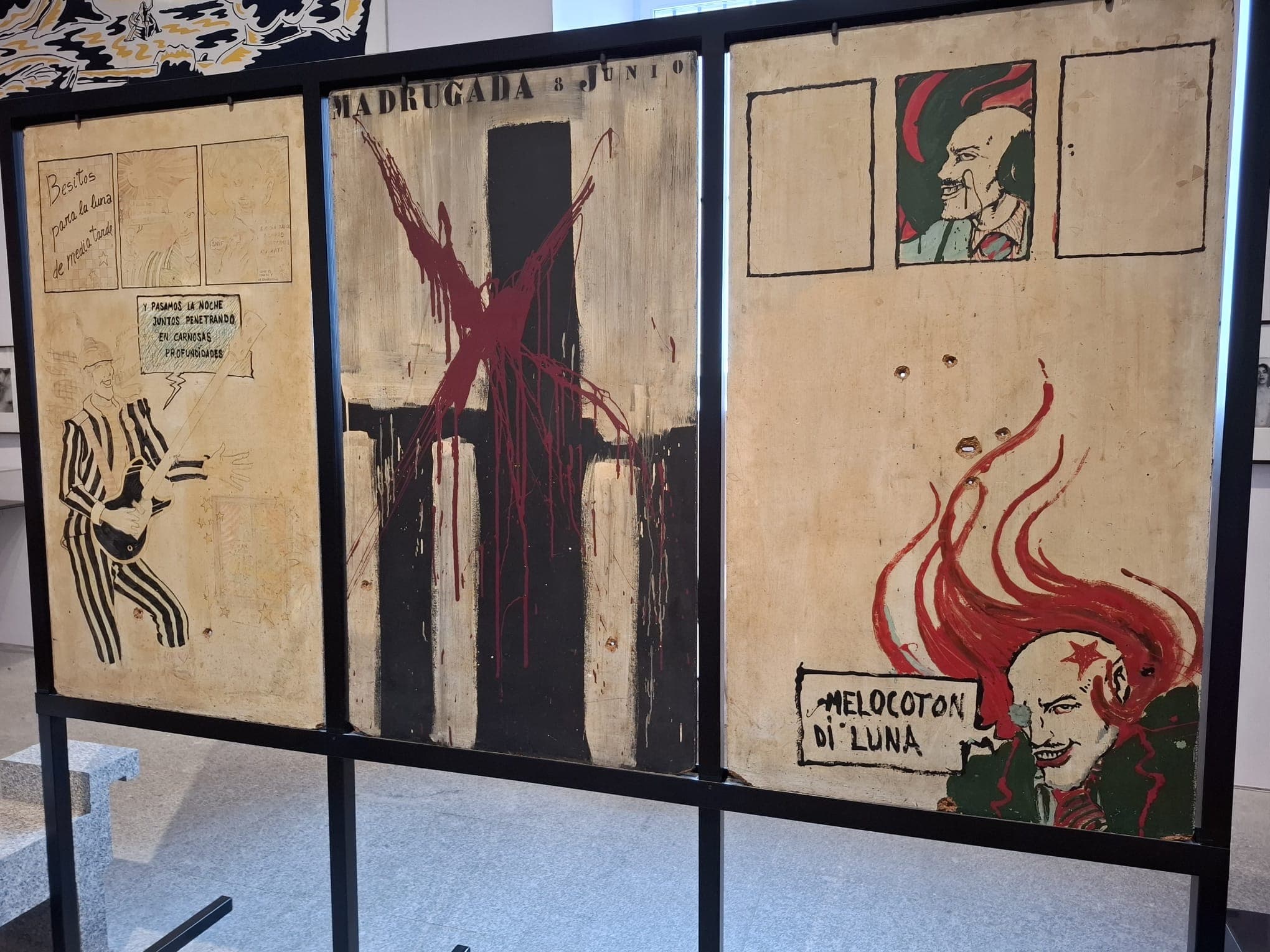 Tableros del bar La Vaquería de la calle Libertad — Borja Satrústegui